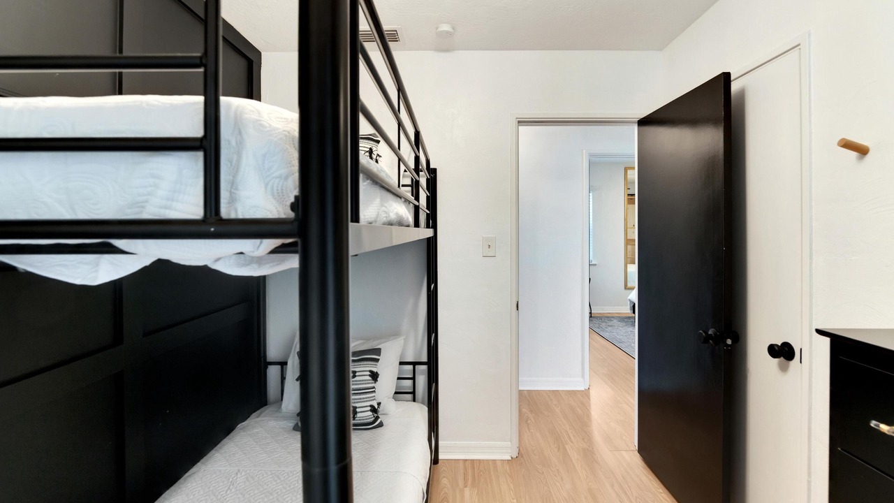 Photo of Bedroom in Sun Bay South
