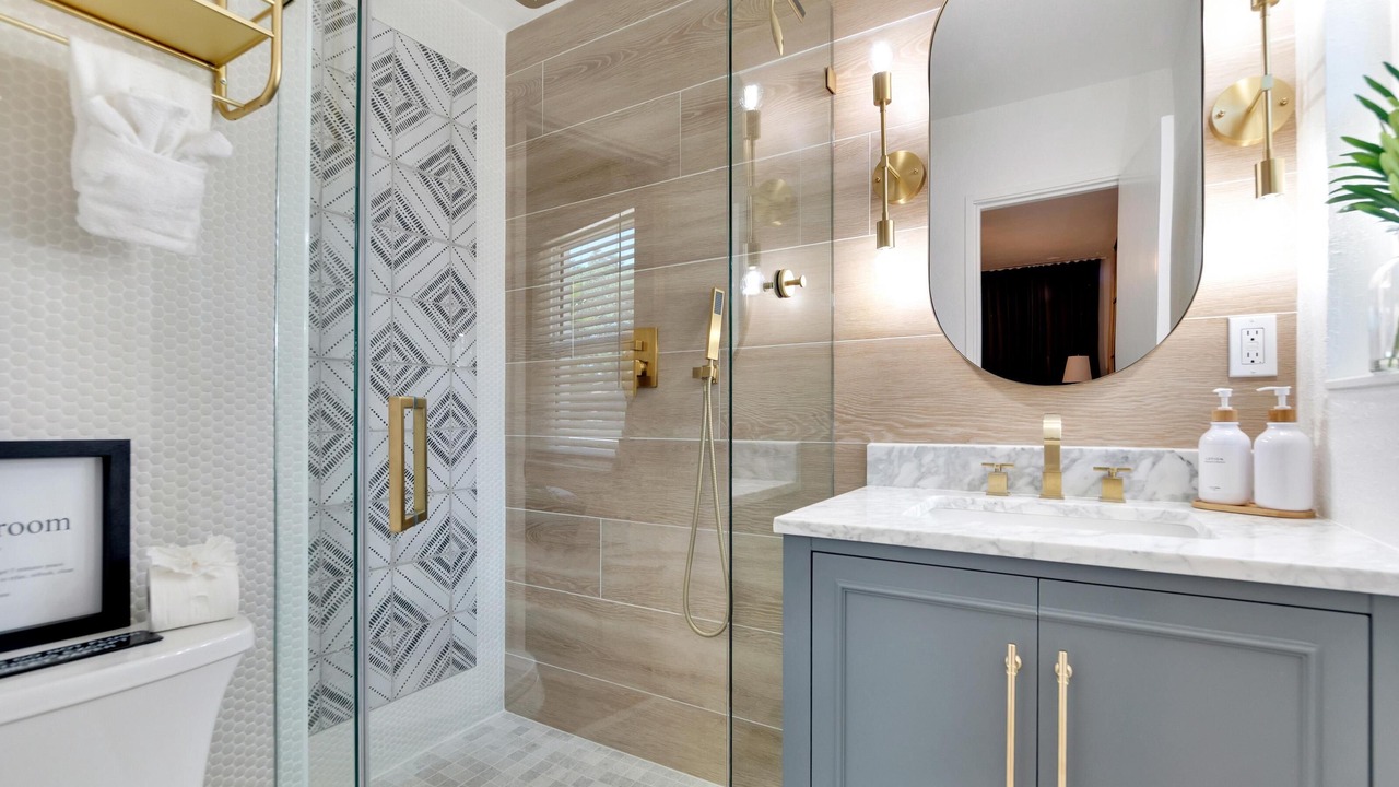 Photo of Bathroom in Sun Bay South