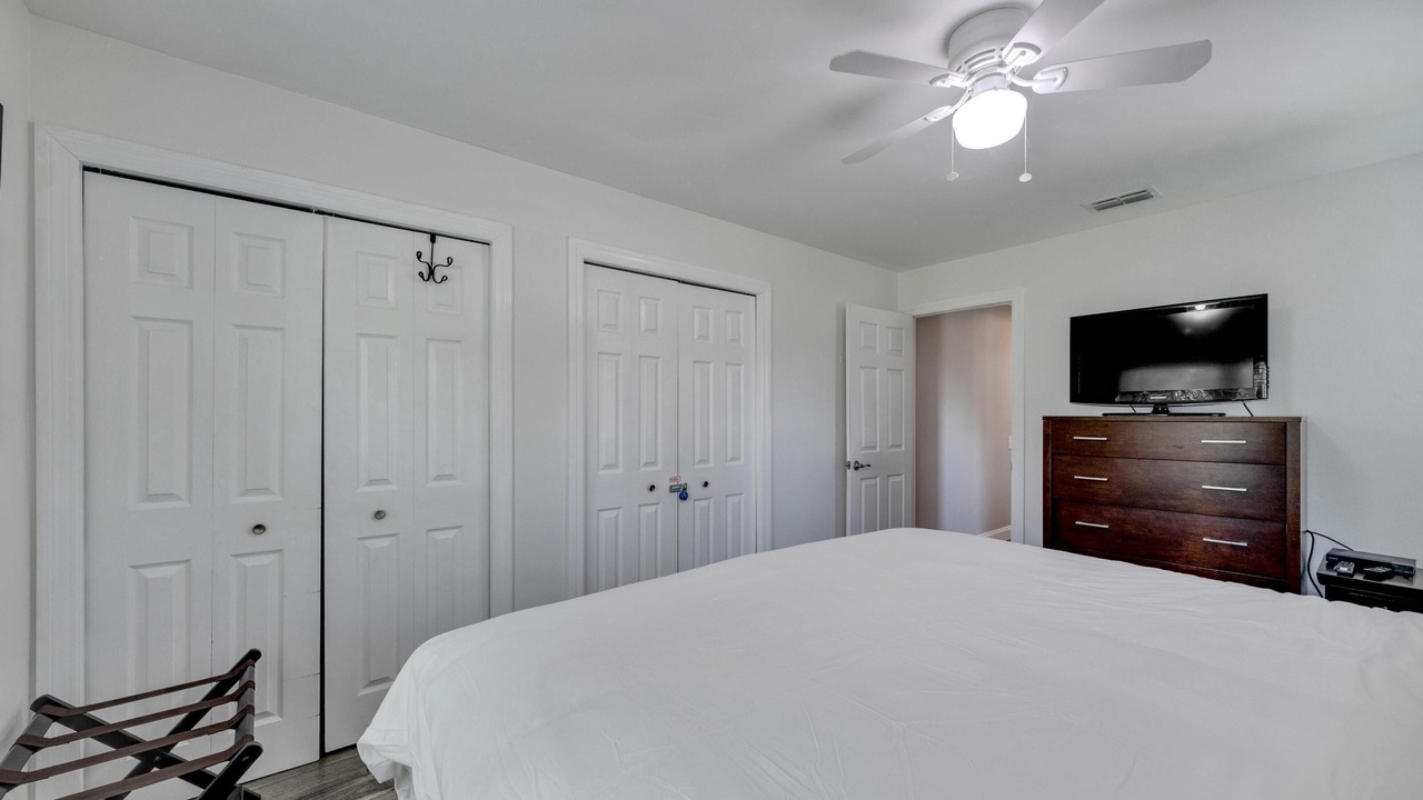 Photo of Bedroom in Allen's Ridge