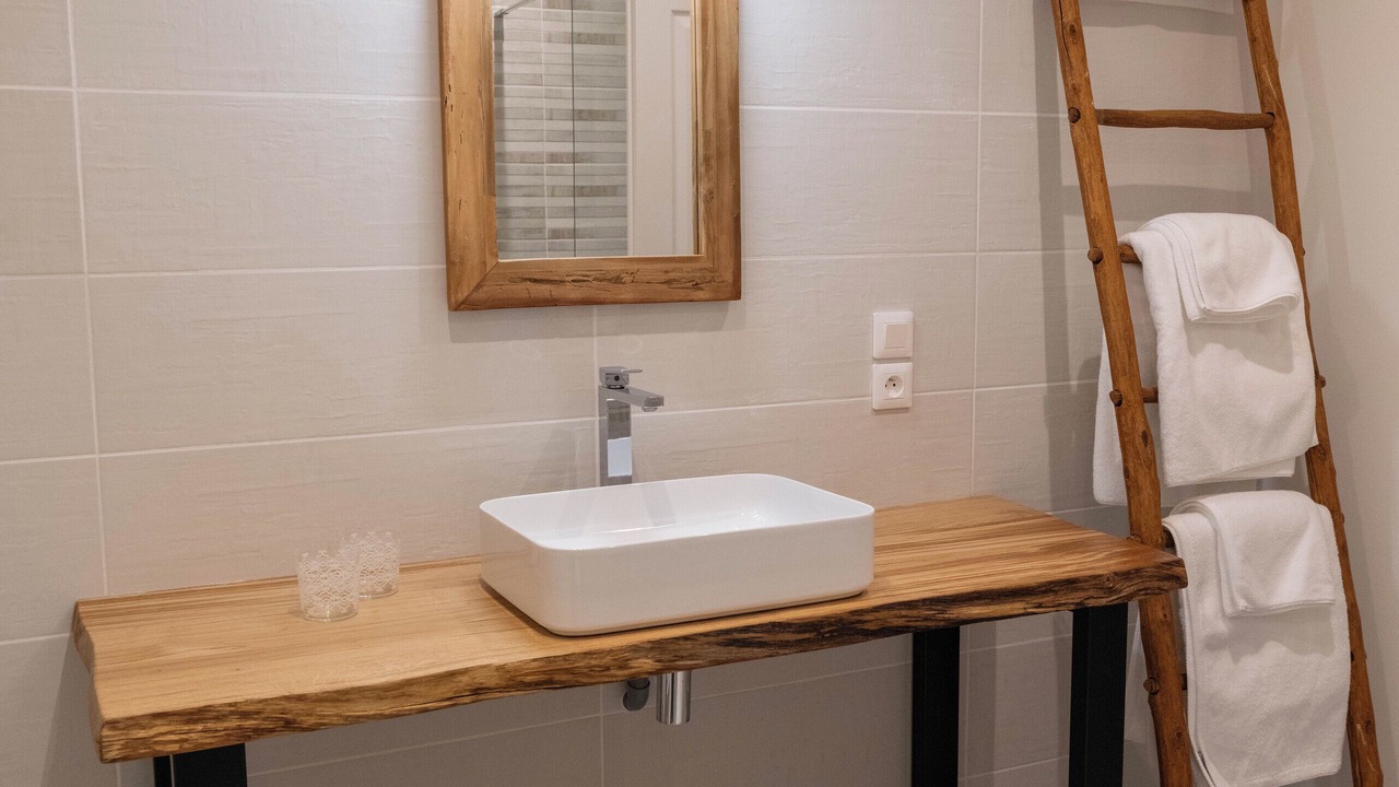 Photo of Bathroom in Mont-Saint-Jean