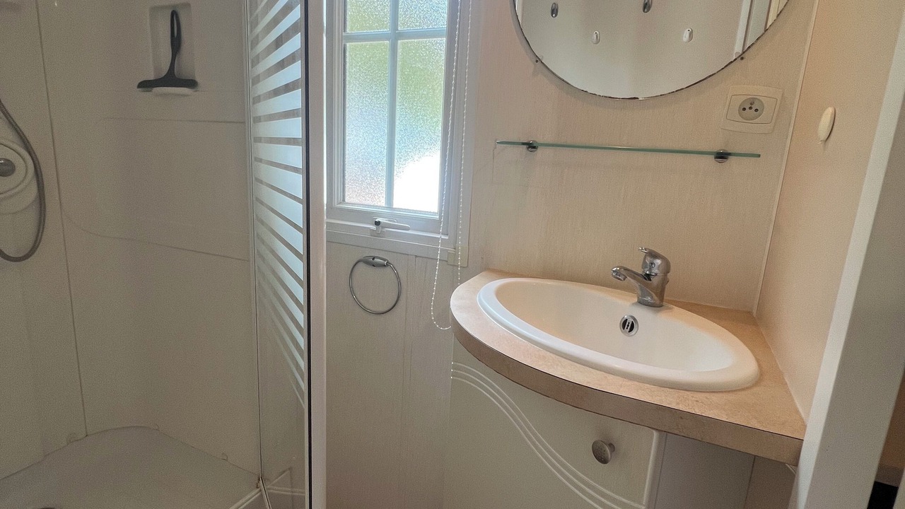 Photo of Bathroom in Lunel