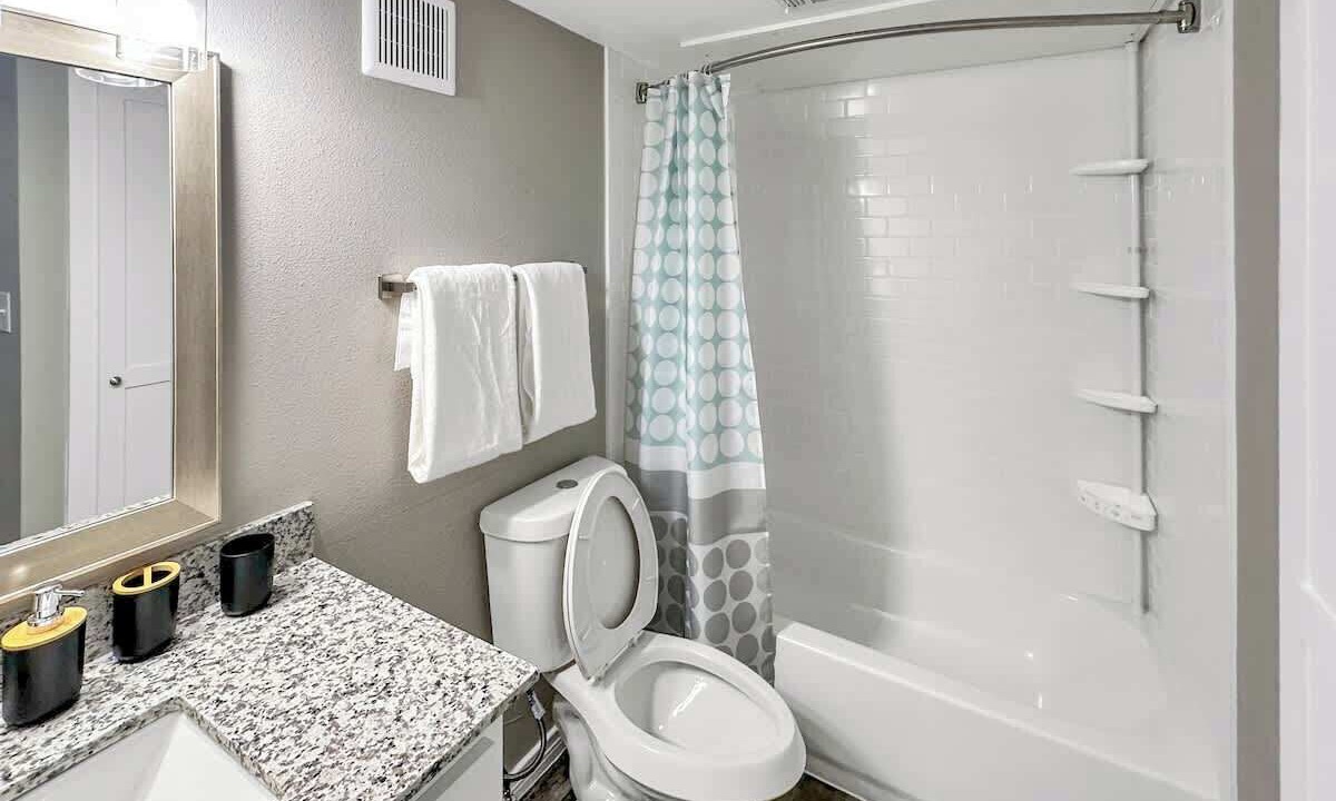 Photo of Bathroom in Addison