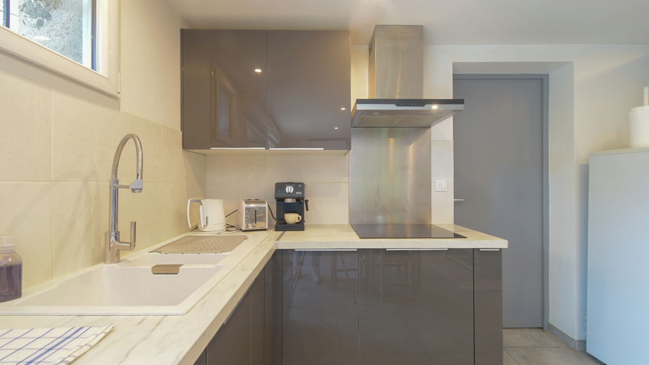 Photo of Kitchen in Porcieu-Amblagnieu