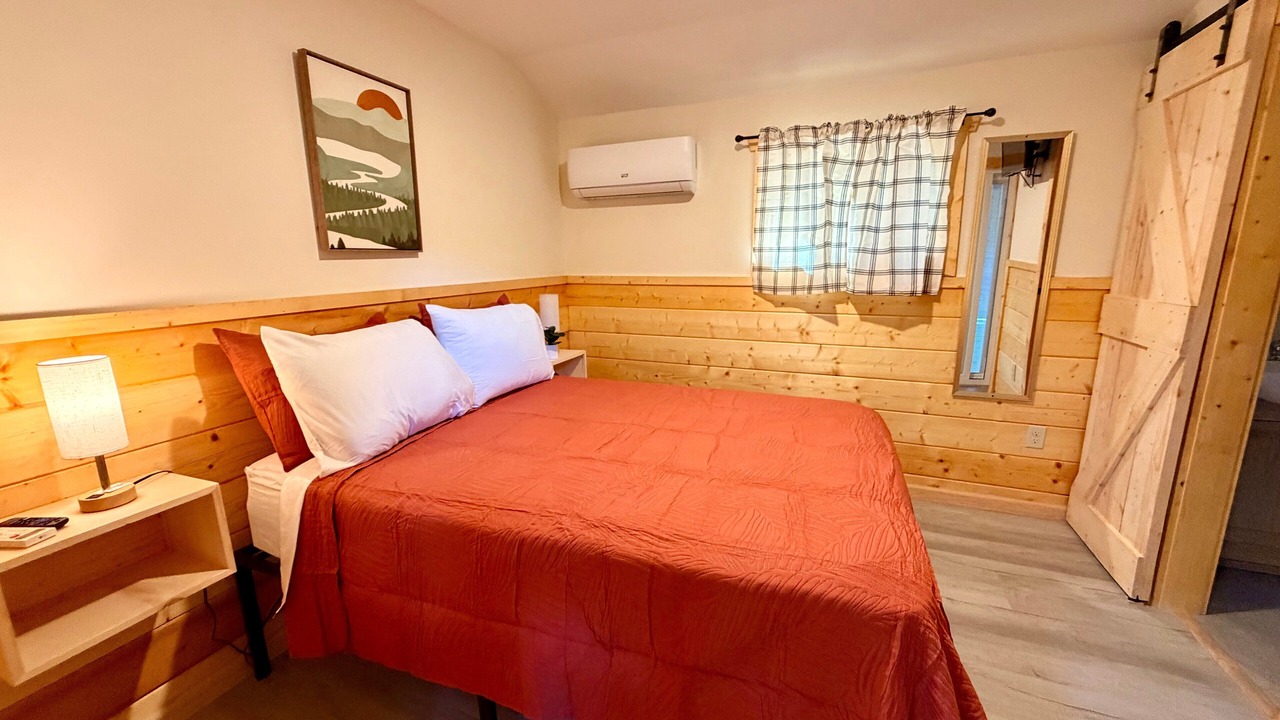 Photo of Bedroom in Stanardsville