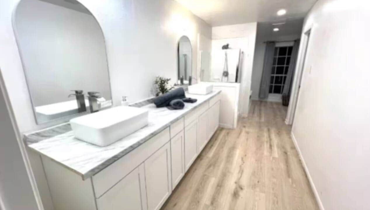 Photo of Bathroom in Highlands