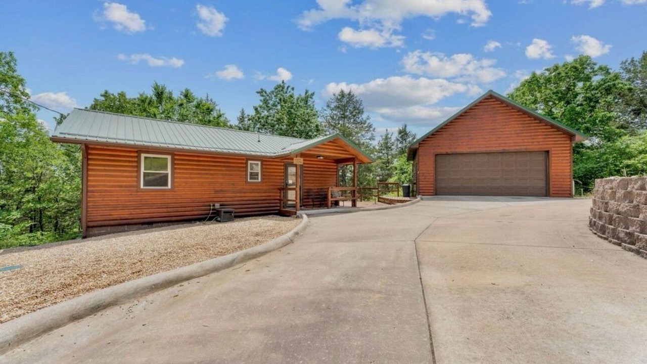 Photo of Outdoor in Arrow Point