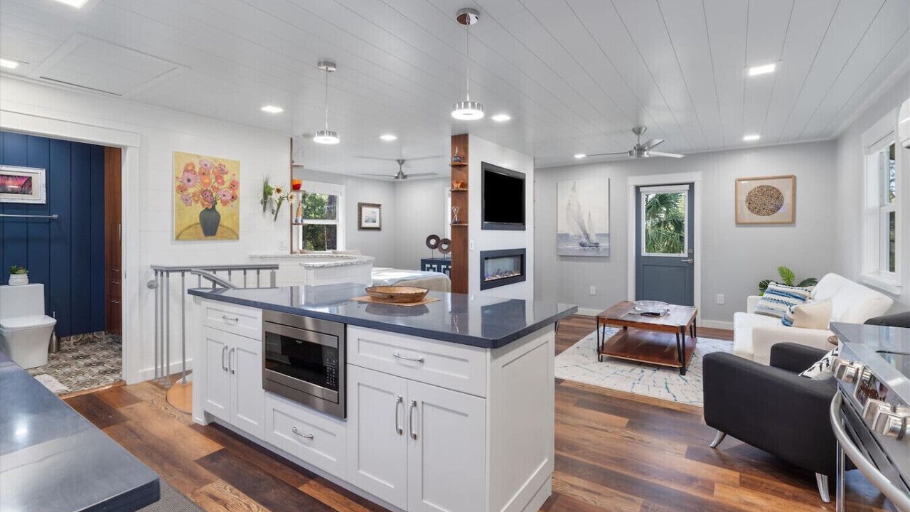 Photo of Others in Palm Beach Country Estates