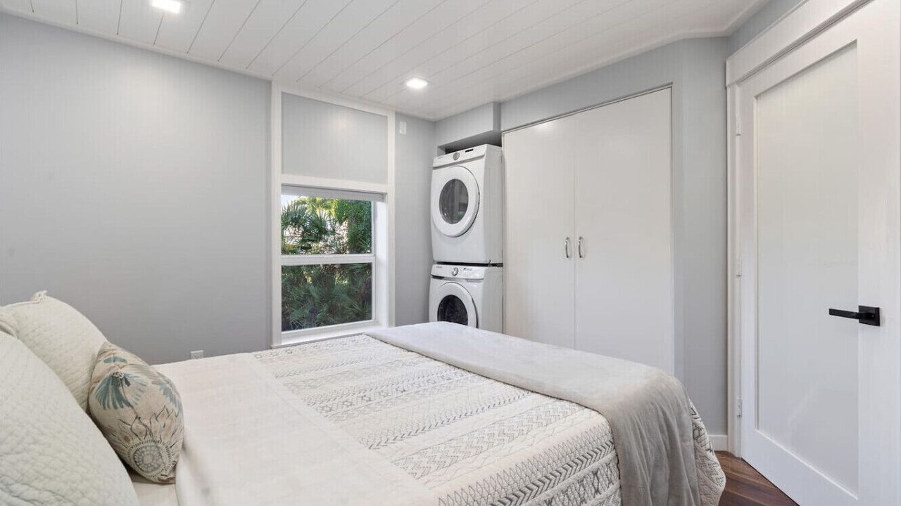 Photo of Bedroom in Palm Beach Country Estates