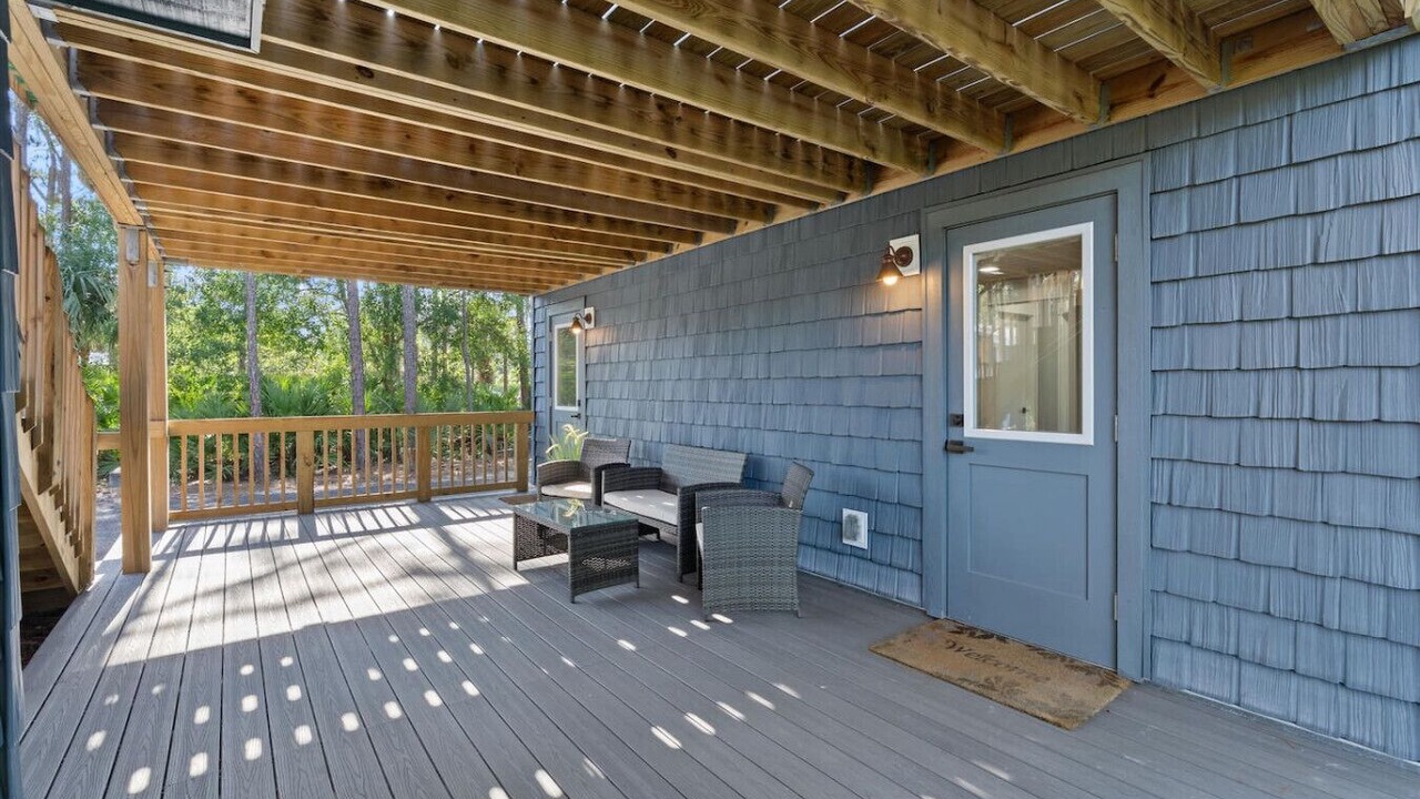 Photo of Patio Balcony in Palm Beach Country Estates