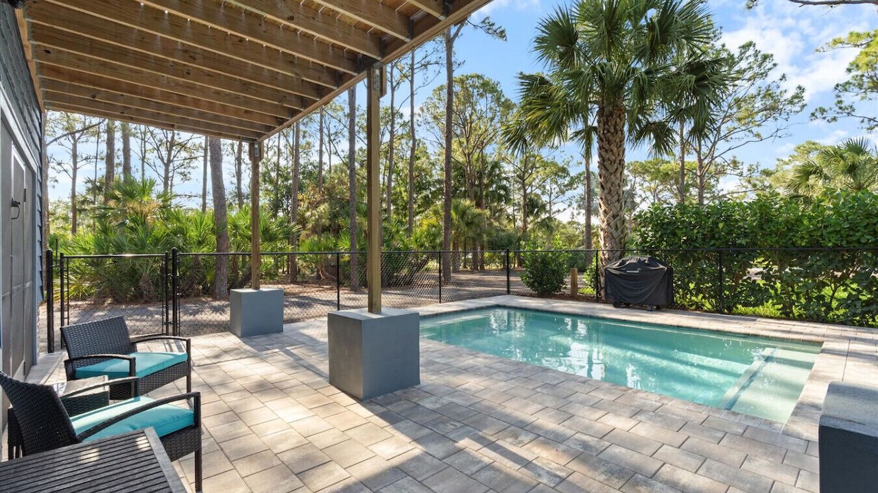 Photo of Outdoor in Palm Beach Country Estates