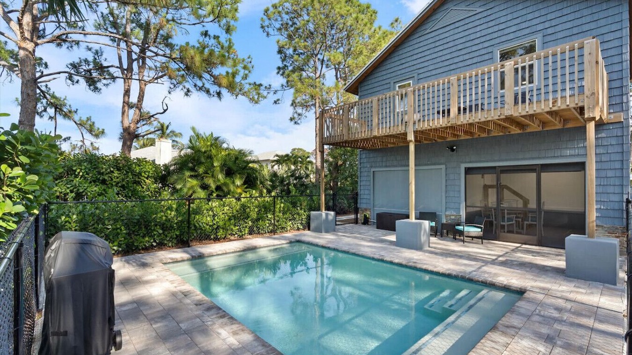 Photo of Outdoor in Palm Beach Country Estates