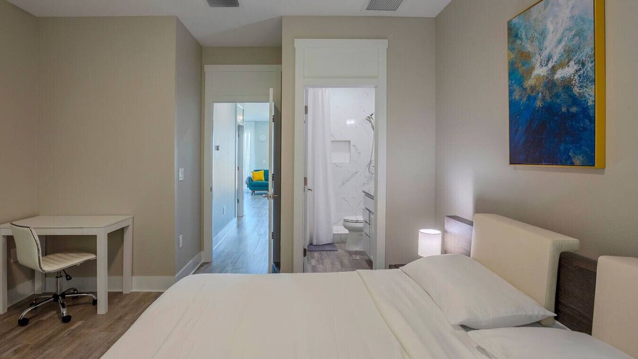Photo of Bedroom in Madeira Beach