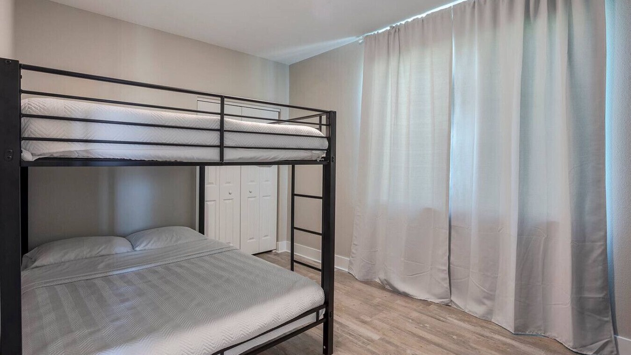 Photo of Bedroom in Madeira Beach