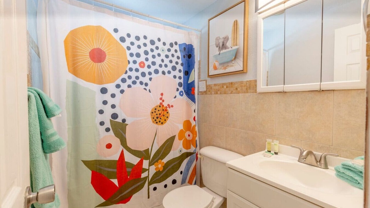 Photo of Bathroom in Largo