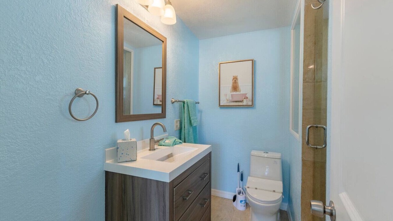 Photo of Bathroom in Largo