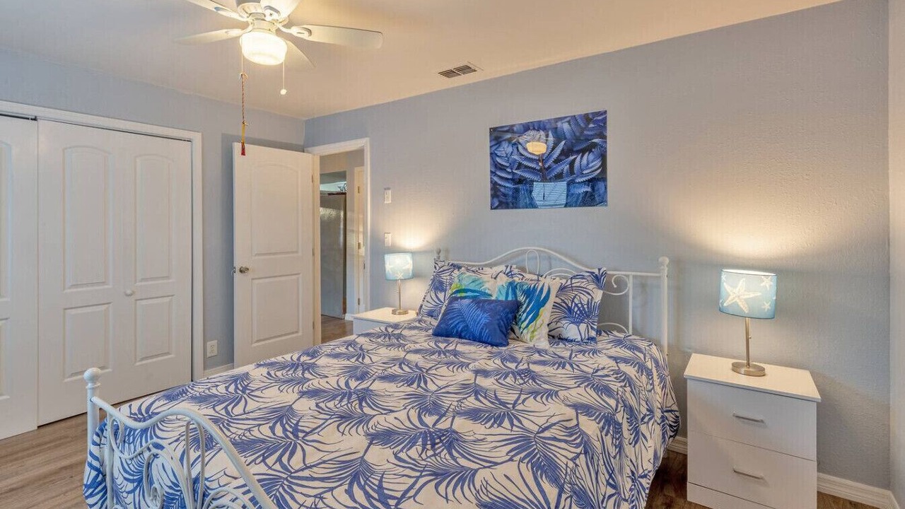 Photo of Bedroom in Gulfport