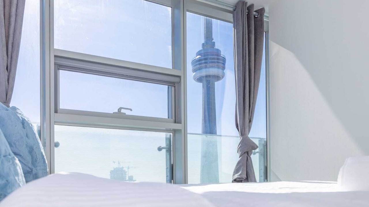 Photo of Bedroom in Toronto Entertainment District
