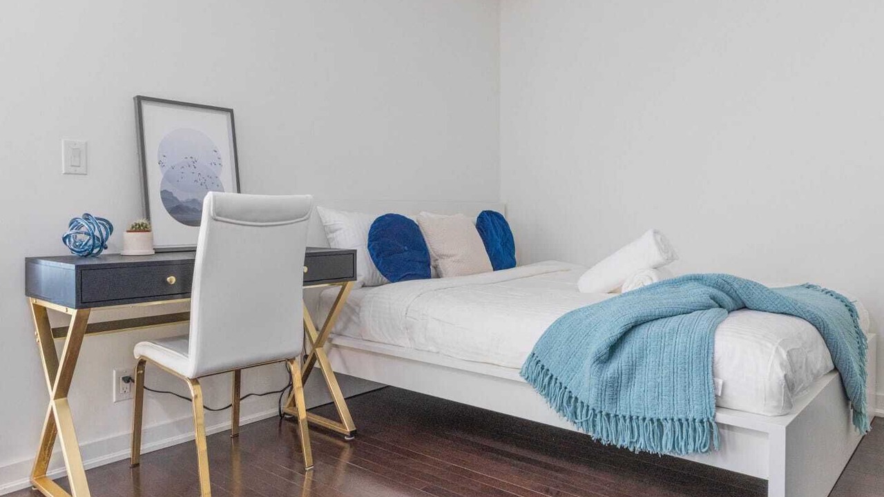 Photo of Bedroom in Toronto Entertainment District
