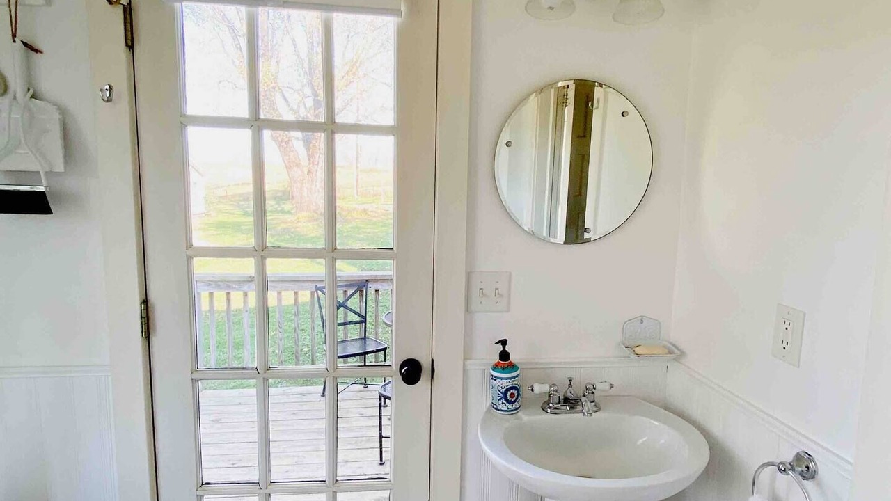 Photo of Bathroom in Batesville