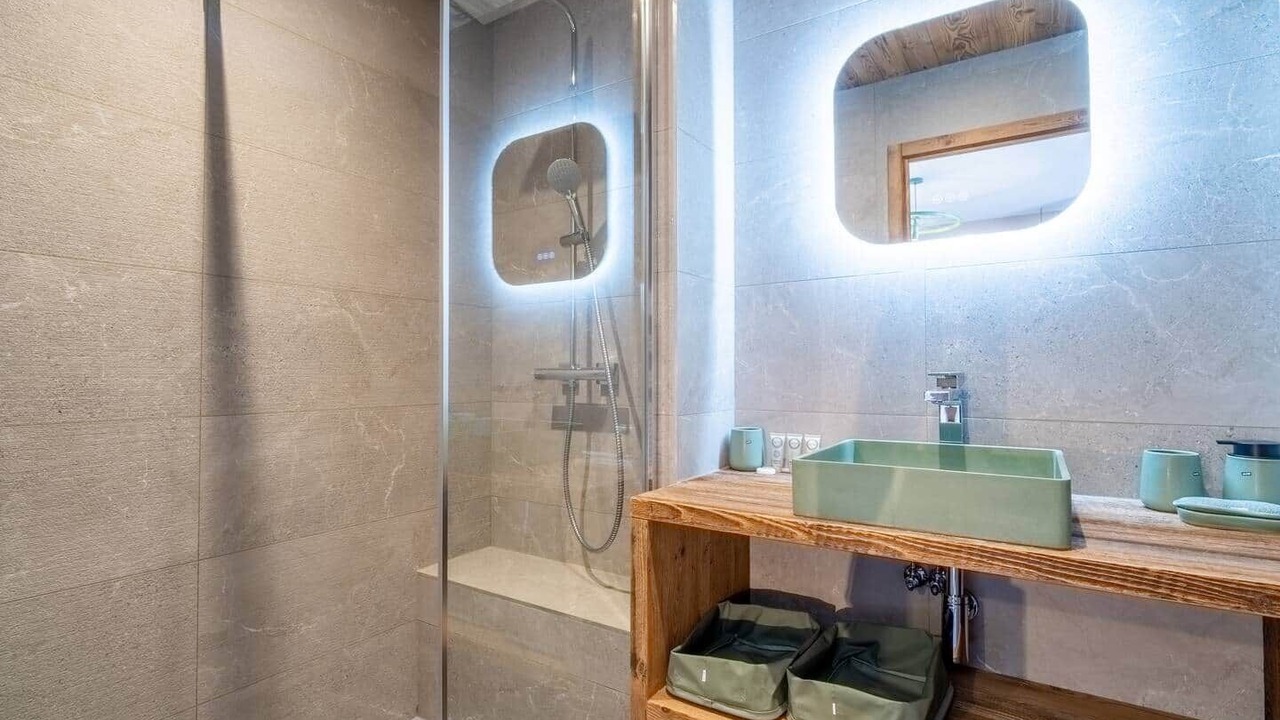 Photo of Bathroom in Les Deux Alpes