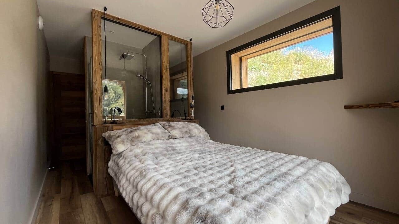 Photo of Bedroom in Mont-de-Lans