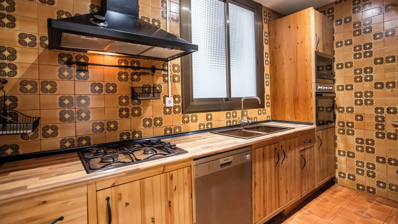 Photo of Kitchen in el Camp d'en Grassot i Gracia Nova