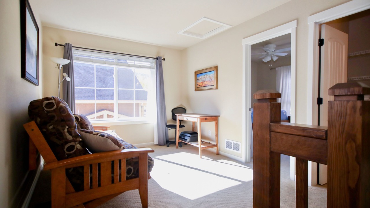 Photo of Livingroom in Silvercreek
