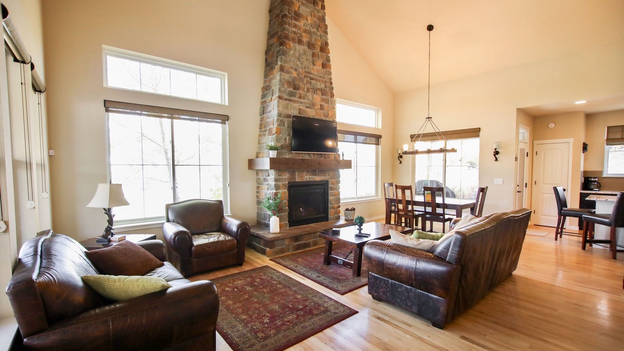Photo of Livingroom in Silvercreek