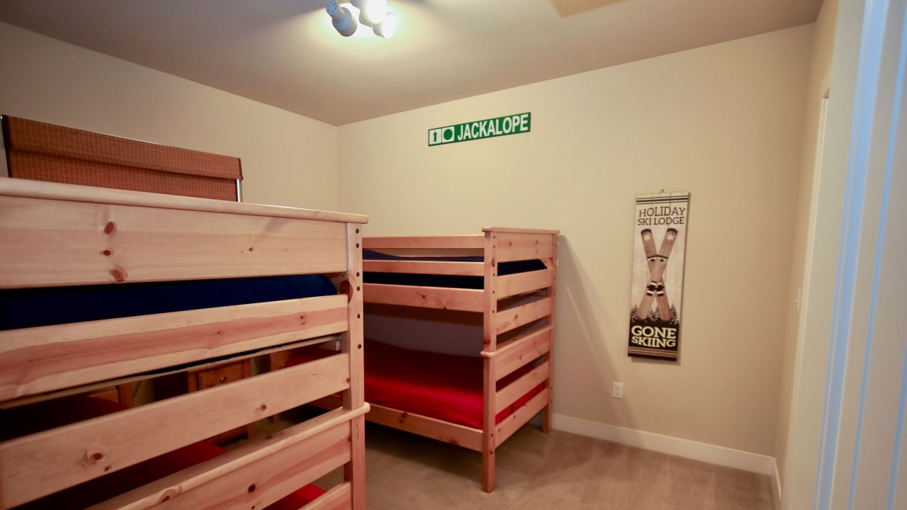 Photo of Bedroom in Silvercreek