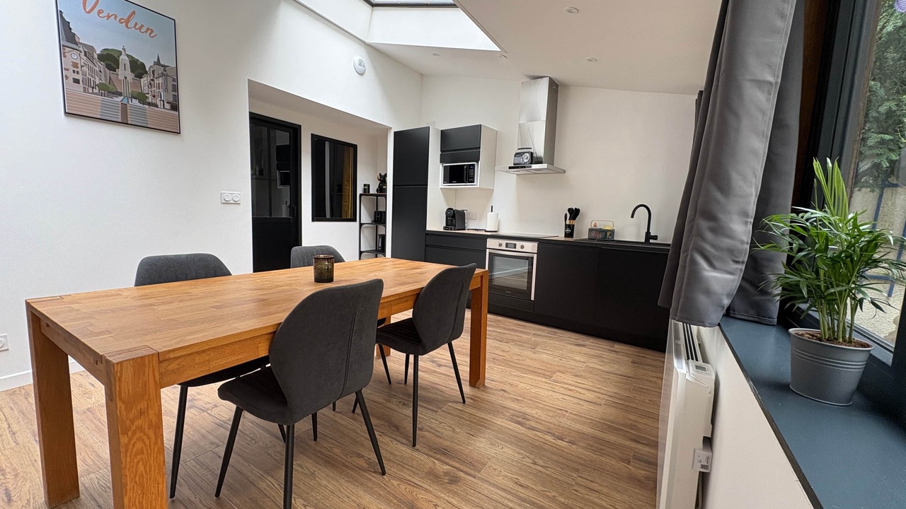 Photo of Others in Verdun