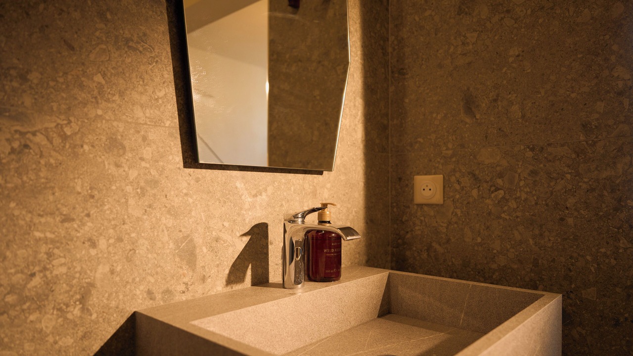 Photo of Bathroom in Cognac