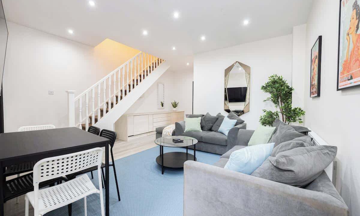 Photo of Livingroom in Didsbury