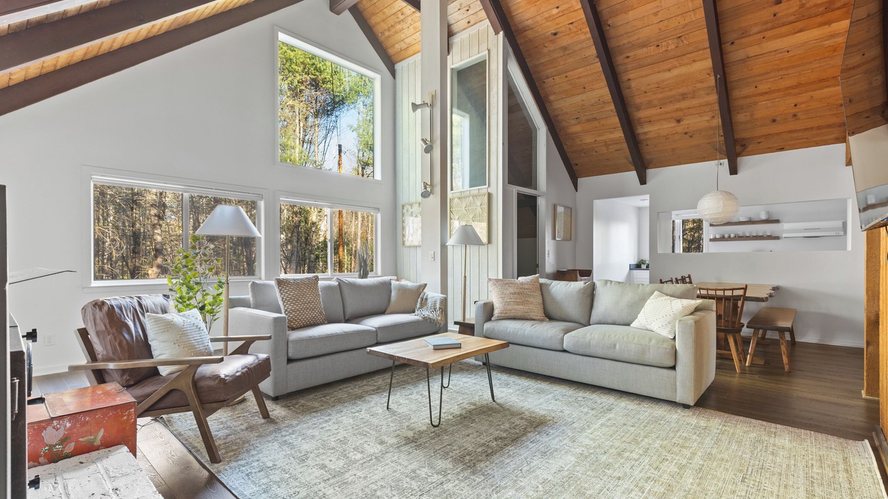 Photo of Livingroom in Jamaica