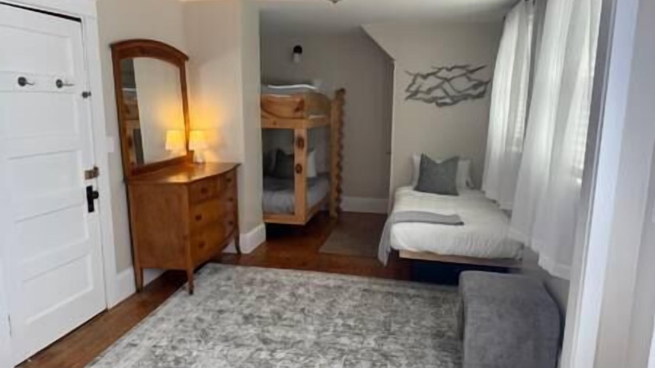 Photo of Bedroom in Jackson