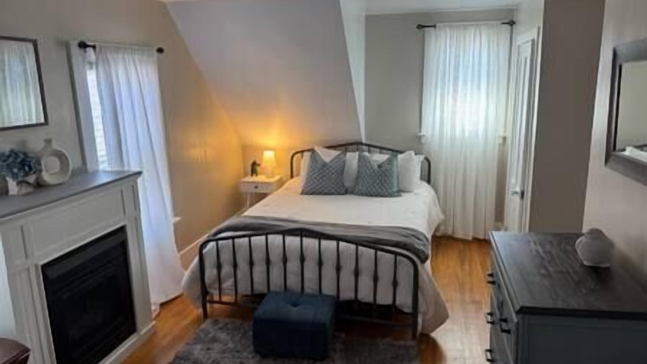 Photo of Bedroom in Jackson