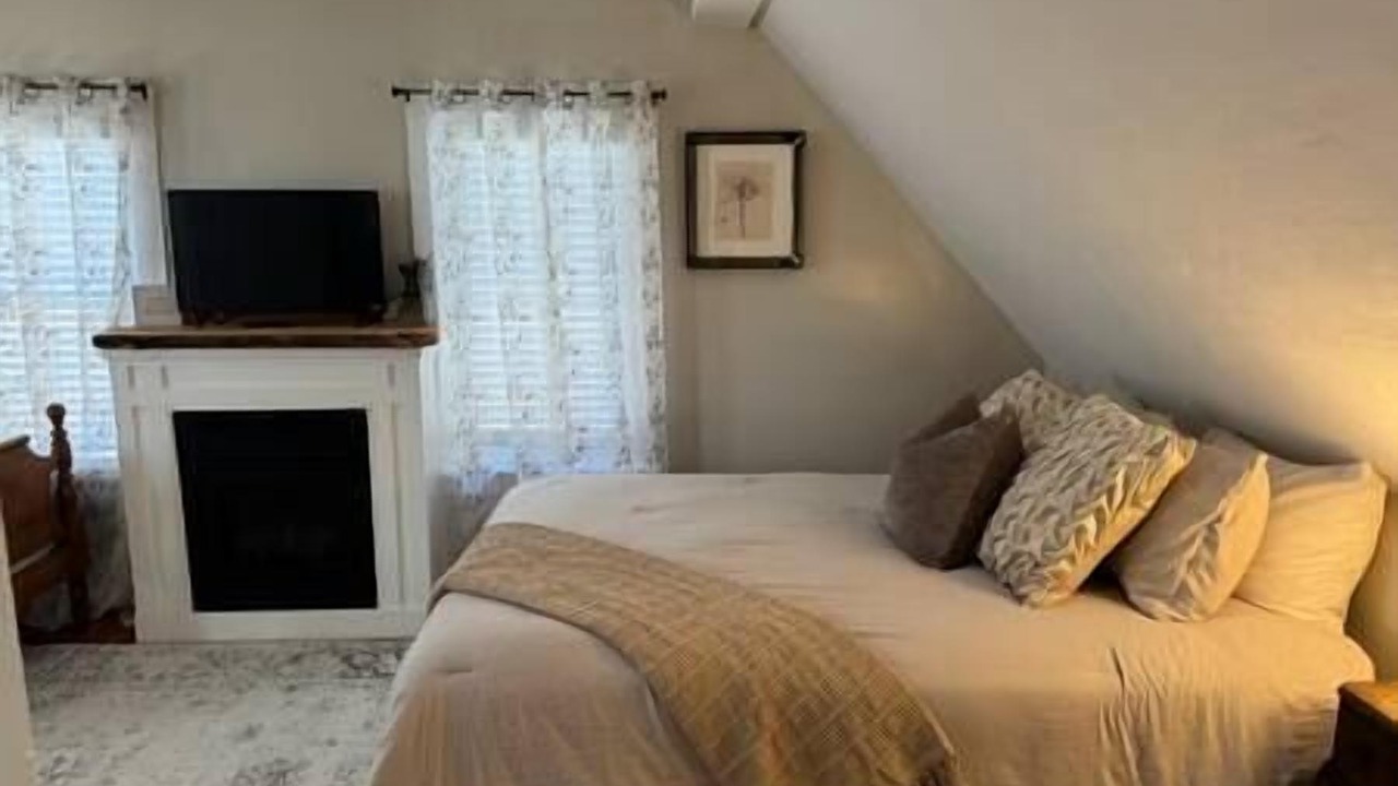 Photo of Bedroom in Jackson