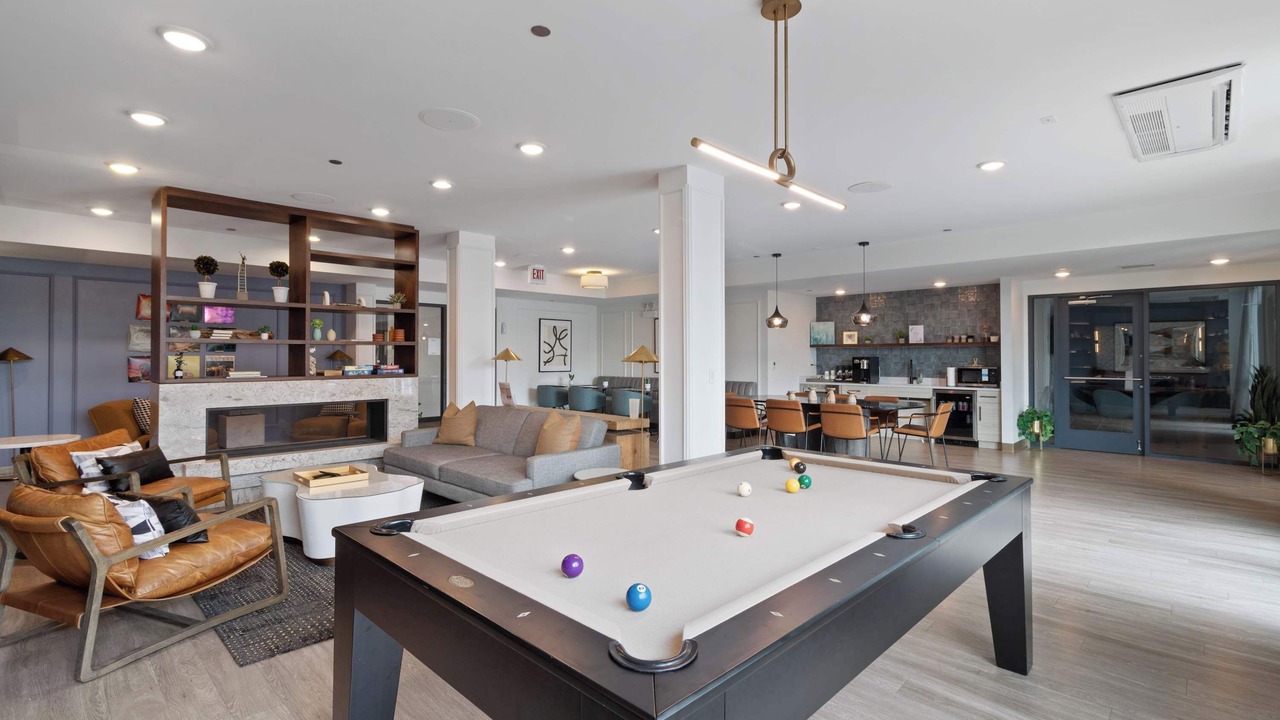 Photo of Livingroom in Palmer Square