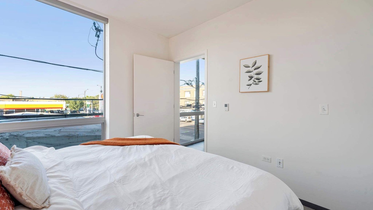 Photo of Bedroom in Palmer Square