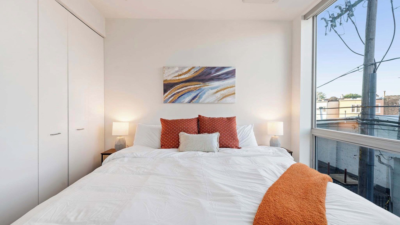 Photo of Bedroom in Palmer Square