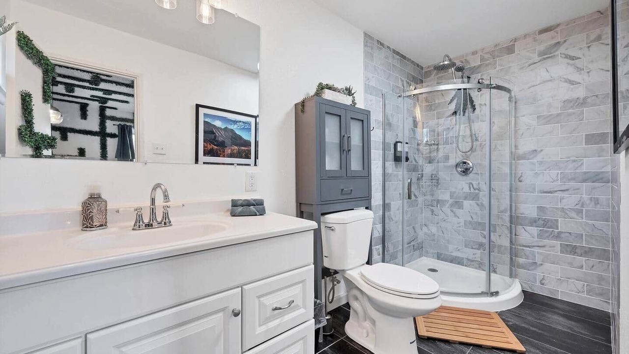 Photo of Bathroom in Thornton