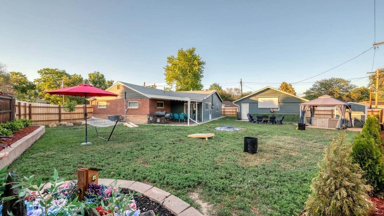 Photo of Outdoor in Thornton