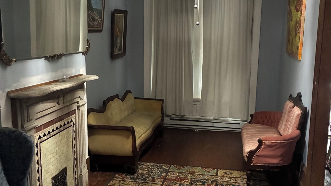 Photo of Livingroom in Brewerytown