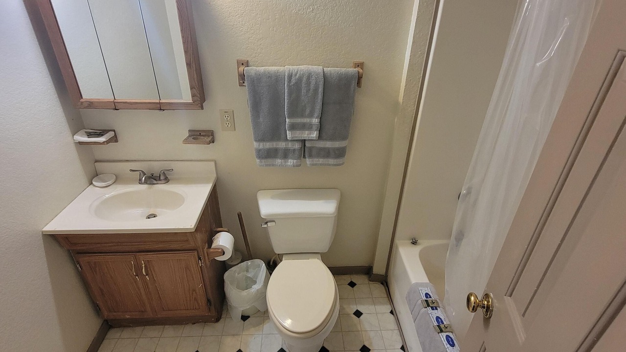 Photo of Bathroom in West Tawakoni