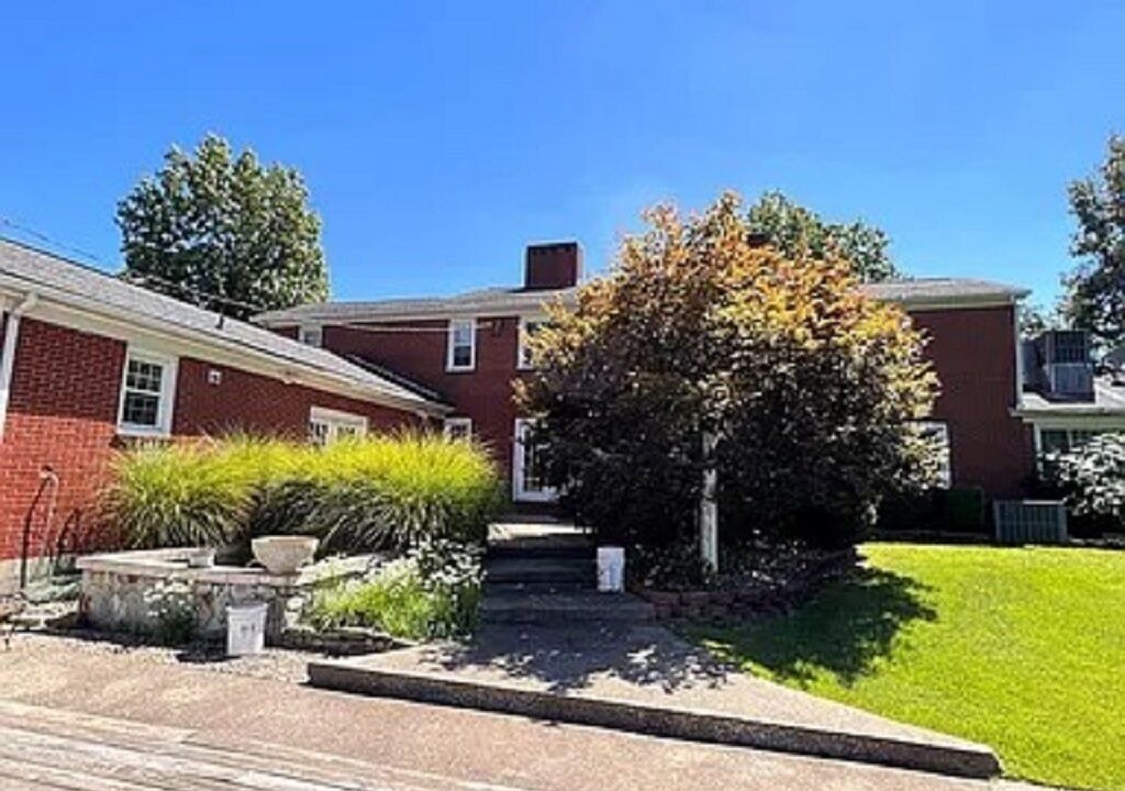 Photo of Outdoor in Madisonville