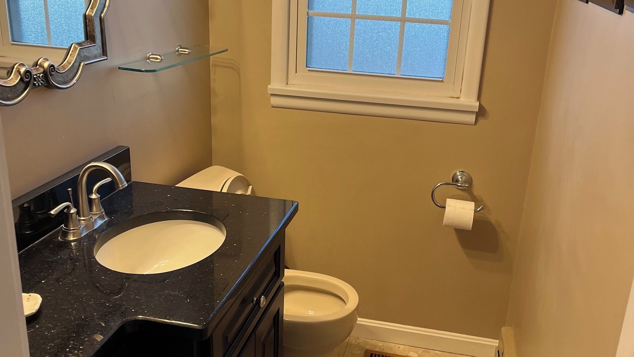 Photo of Bathroom in Madisonville