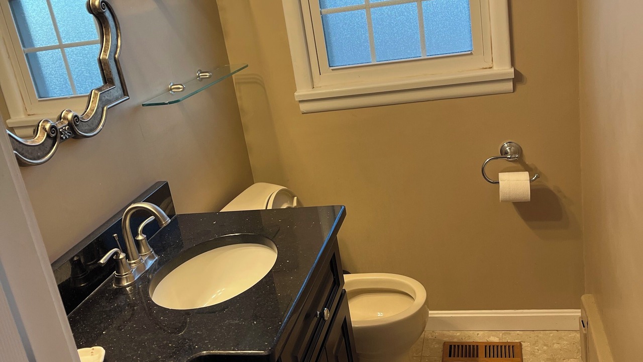 Photo of Bathroom in Madisonville