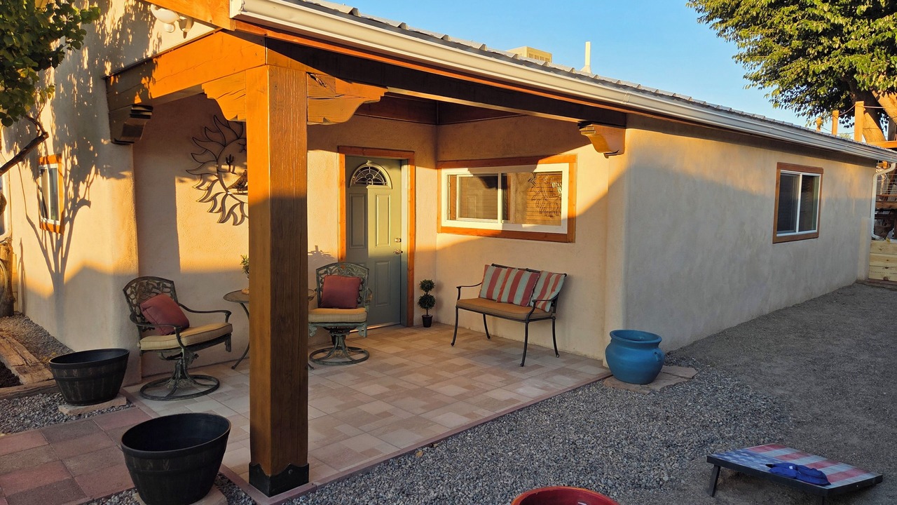 Photo of Patio Balcony in Bernalillo