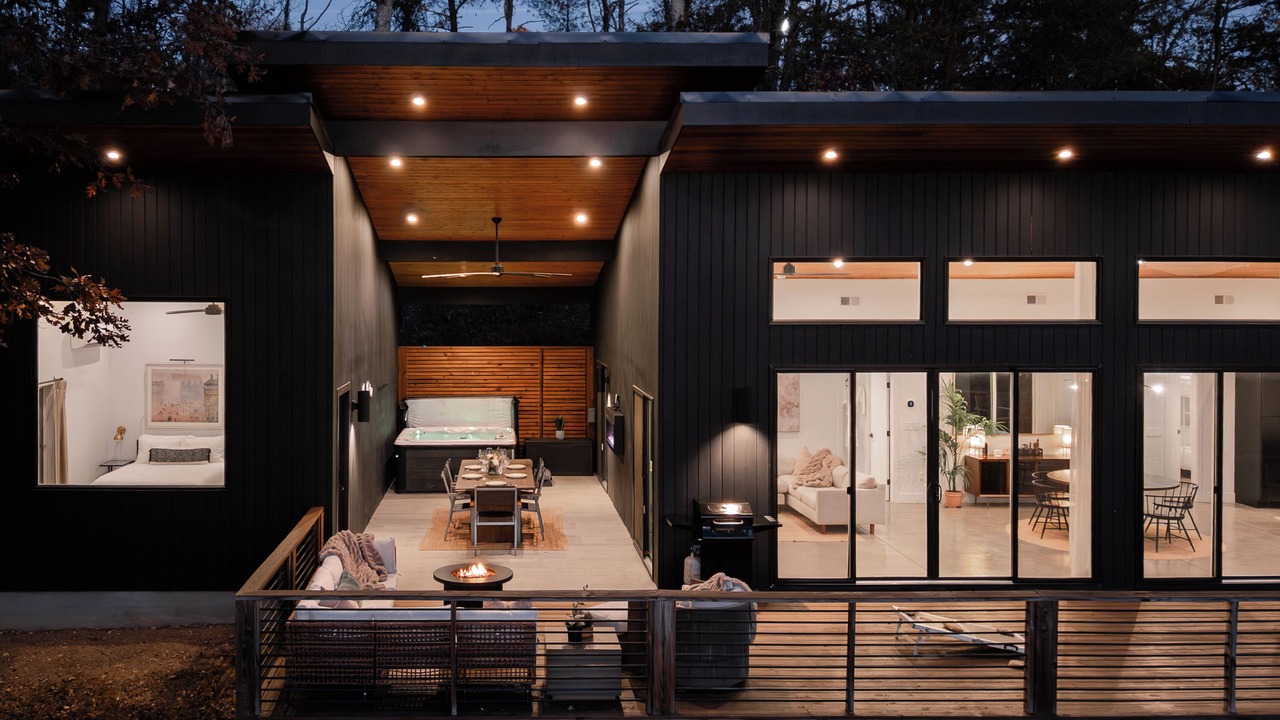 Photo of Outdoor in Weaverville