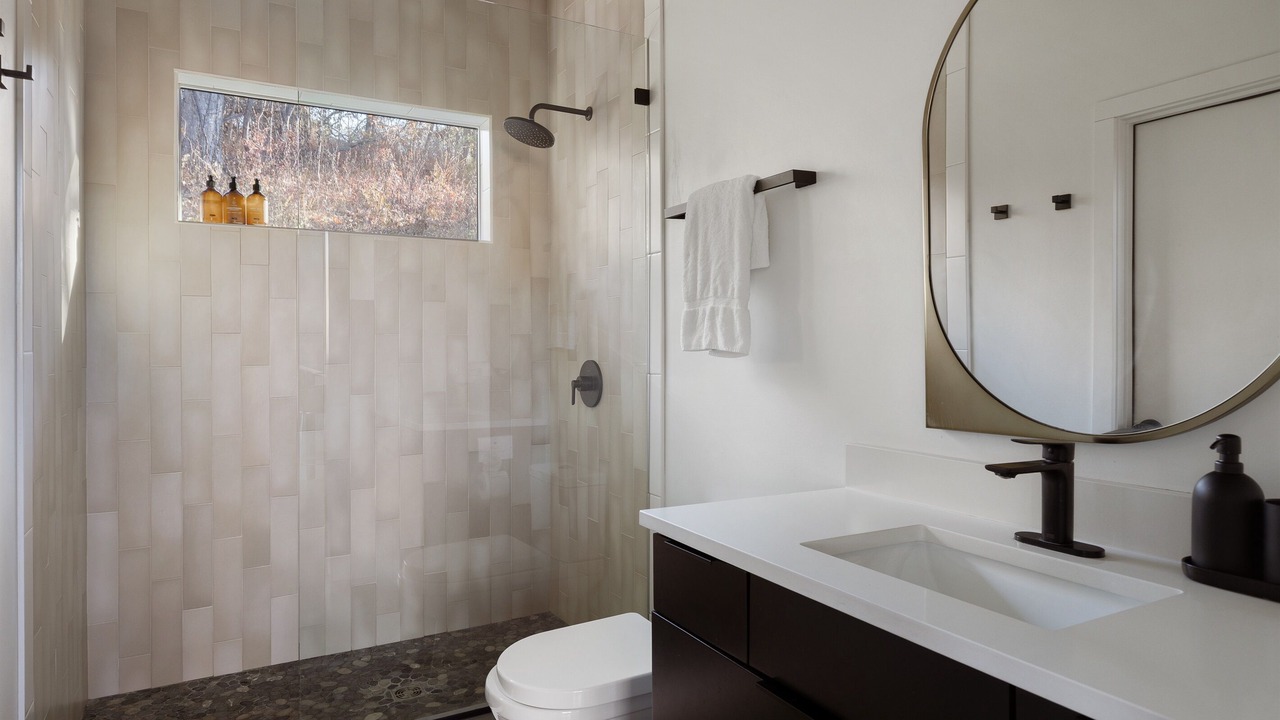 Photo of Bathroom in Weaverville