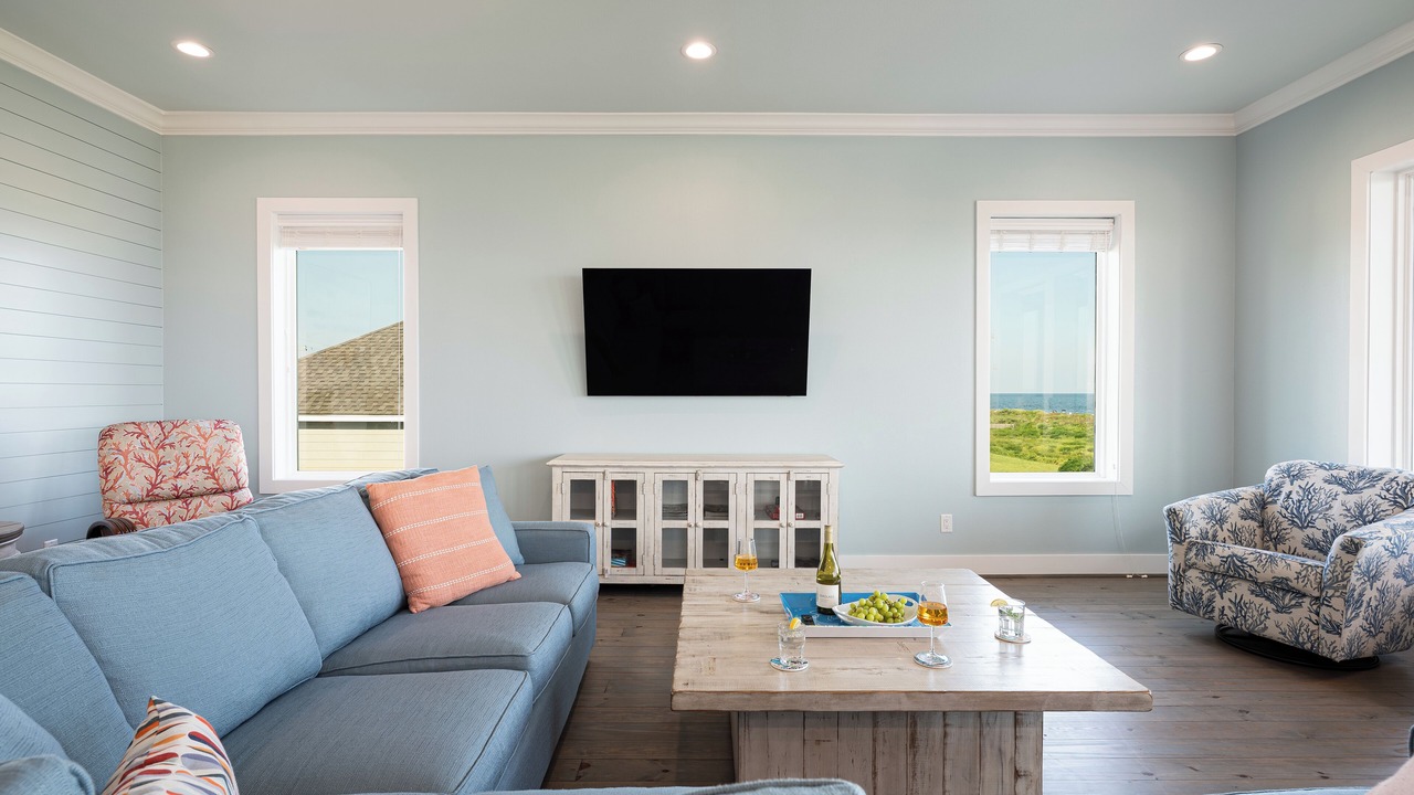 Photo of Livingroom in Crystal Beach
